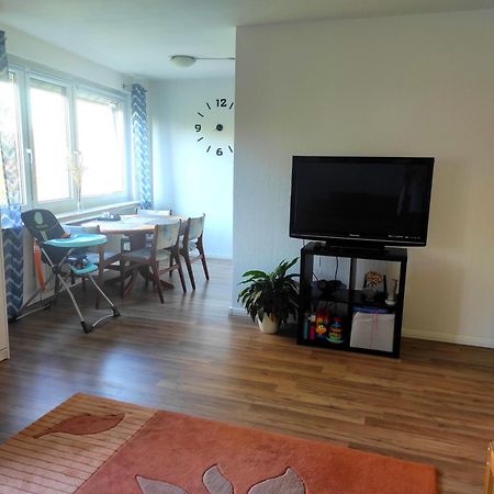 Schoene Und Gemuetliche Wohnung Бремен Экстерьер фото