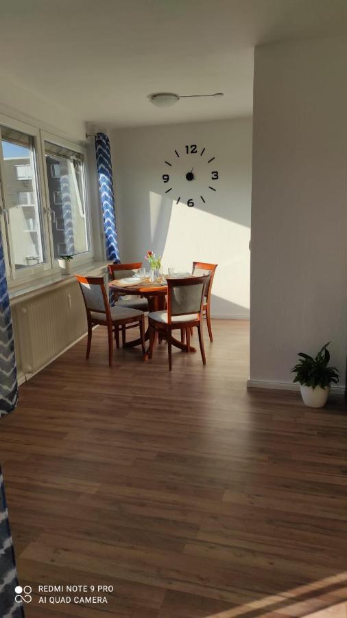 Schoene Und Gemuetliche Wohnung Бремен Экстерьер фото