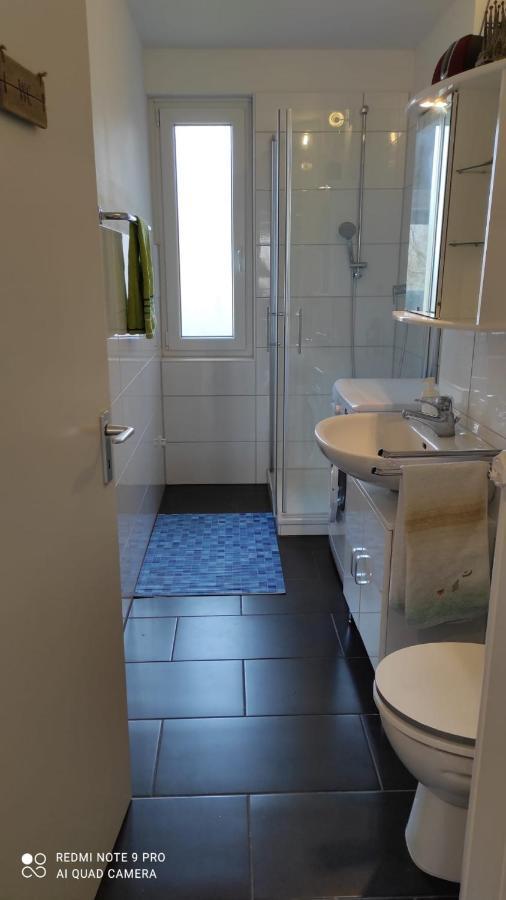 Schoene Und Gemuetliche Wohnung Бремен Экстерьер фото